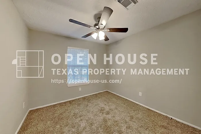 26 Pinewood Forest Ct — Photo 14