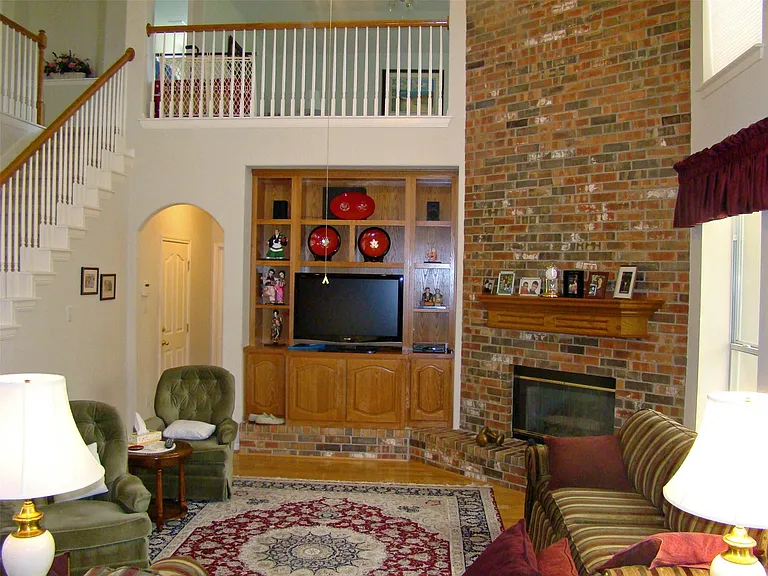 10700 Pointe View Dr — Photo 12