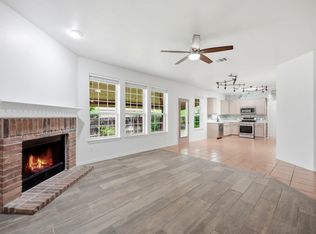 1136 Beechwood Dr, Kyle, TX 78640