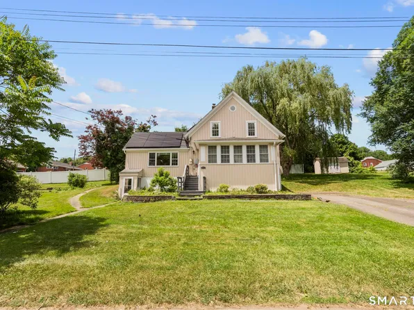 4 Gloria Road, Cromwell, CT 06416