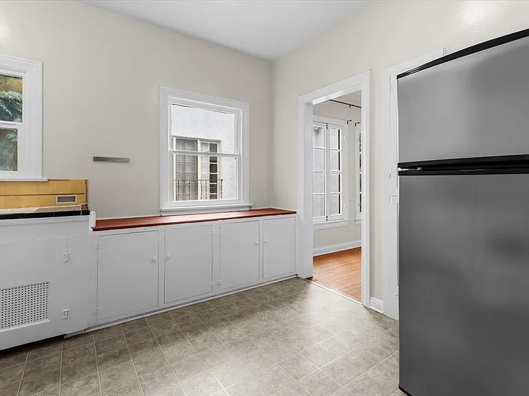 429 N Gardner St #431.5 — Photo 11
