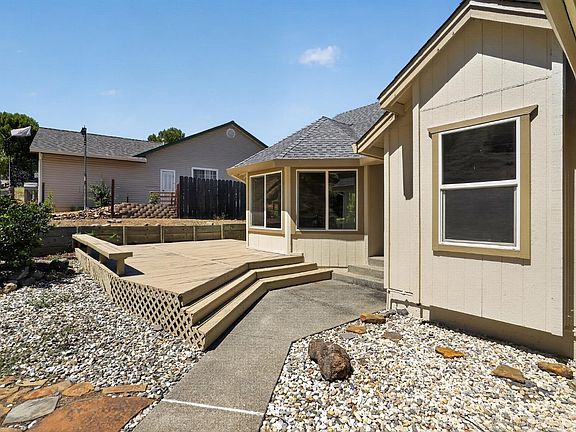 3rd image of 1239 Steele Canyon Rd