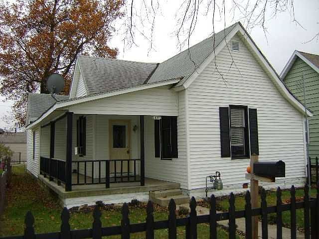 1st image of 837 W 7th St