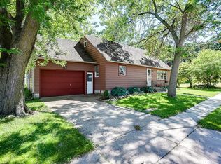 116 7th Ave NE, Waseca, MN 56093