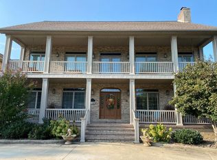 619 Walnut Ave, Paintsville, KY 41240