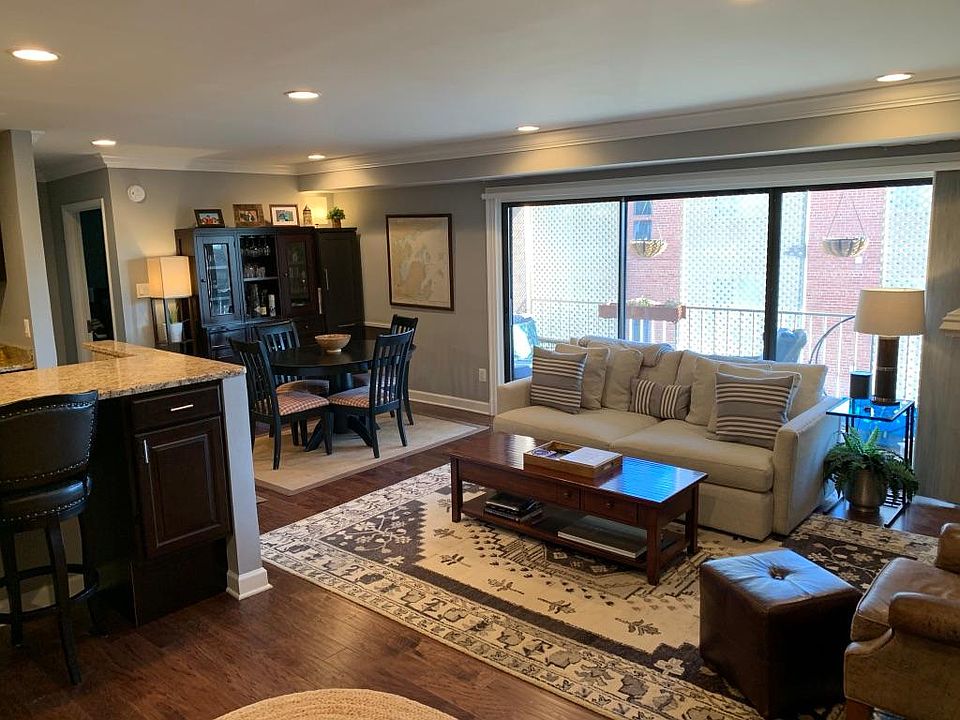 1st image of 4360 Lee Hwy APT 302