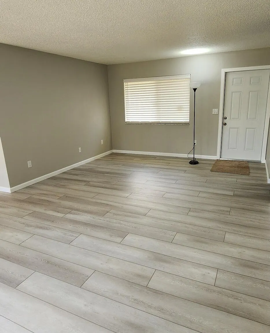 2 bed, 1.0 bath, 904 sqft, $1,650 — Photo 4