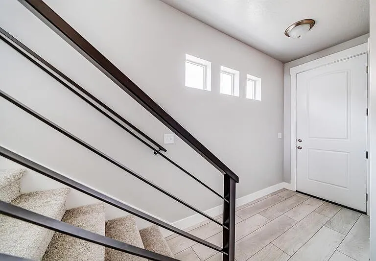 1517 N 4030 W #OVER FRONT DOOR — Photo 4
