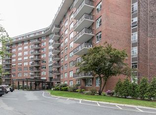 280 Boylston St APT 101, Newton, MA 02467