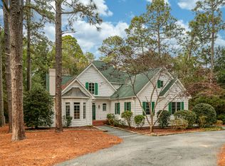 5 McCaskill Rd E, Pinehurst, NC 28374