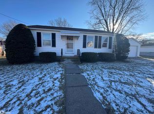 816 Valley St, Mediapolis, IA 52637