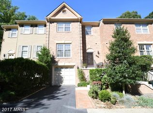 6821 Wild Rose Ct, Springfield, VA 22152