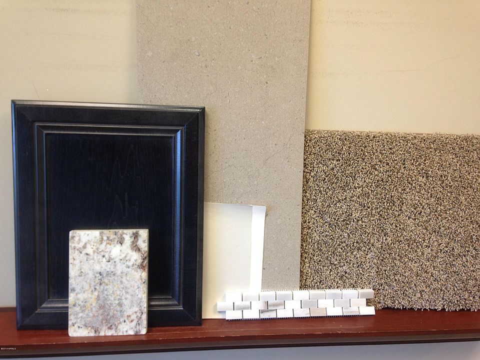 2nd image of 5805 E Calle De Las Estrellas --
