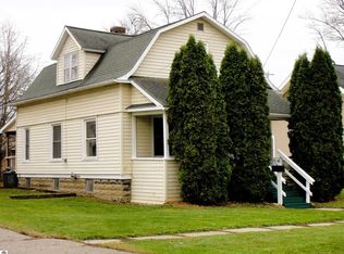 216 E Emerson St, Ithaca, MI 48847
