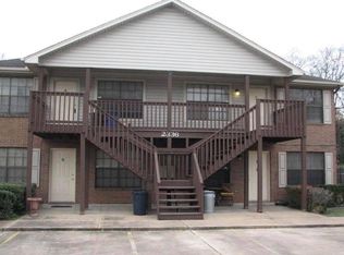 2336 N Pearland Ave #C, Pearland, TX 77581