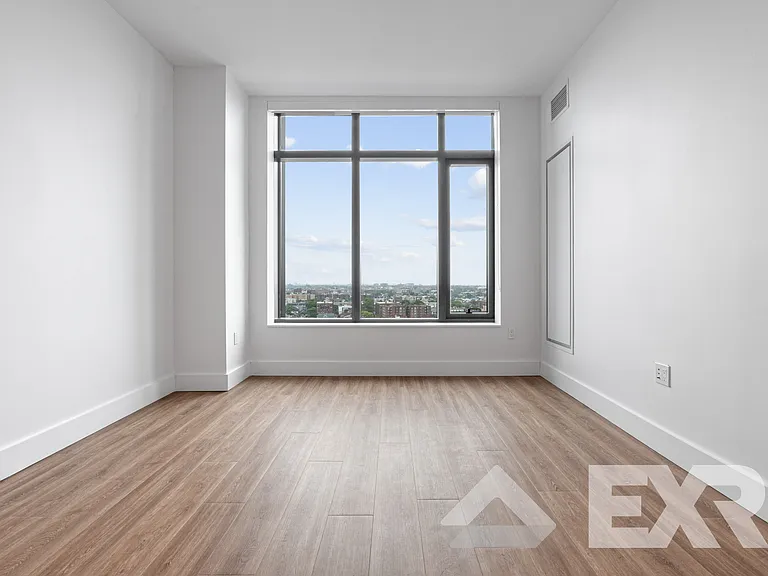 2230 Cropsey Ave #1904 — Photo 5