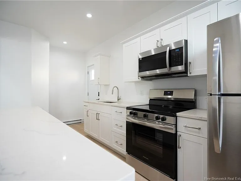 20 Harding St #2 — Photo 5