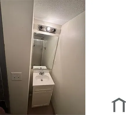 4633 Tyler St NE #7 — Photo 9