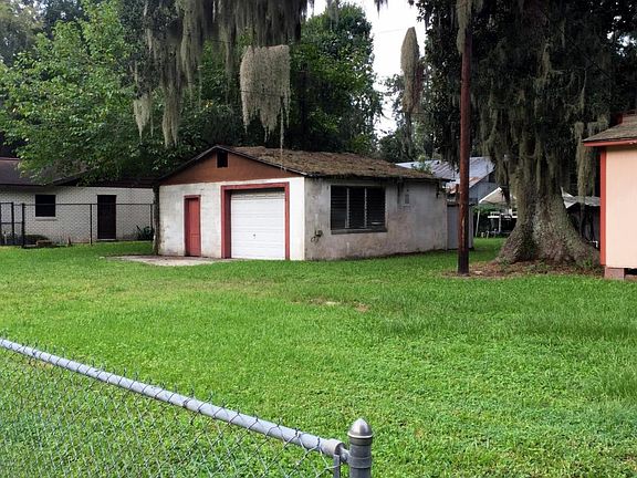 2nd image of 1580 Hammock Dr