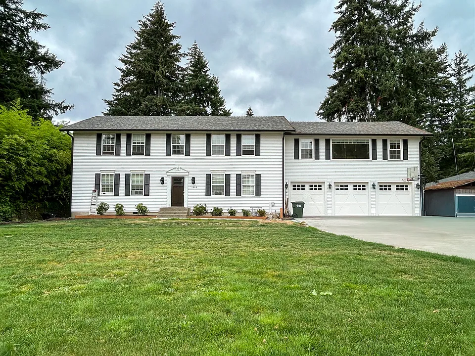 1808 Tacoma Point Dr E