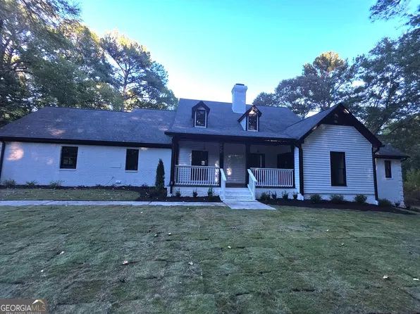 1200 Lakewood Dr NE, Conyers, GA 30013