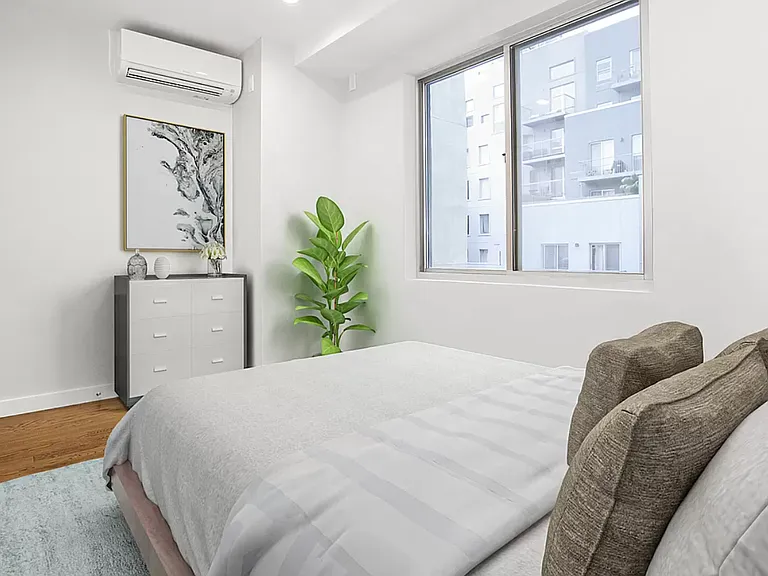 152 Ludlow St #Townhouse 1 — Photo 5