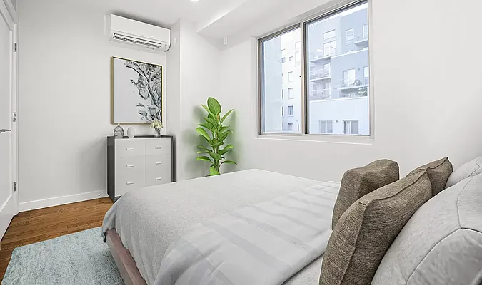 Rented by REAL New York | media 6