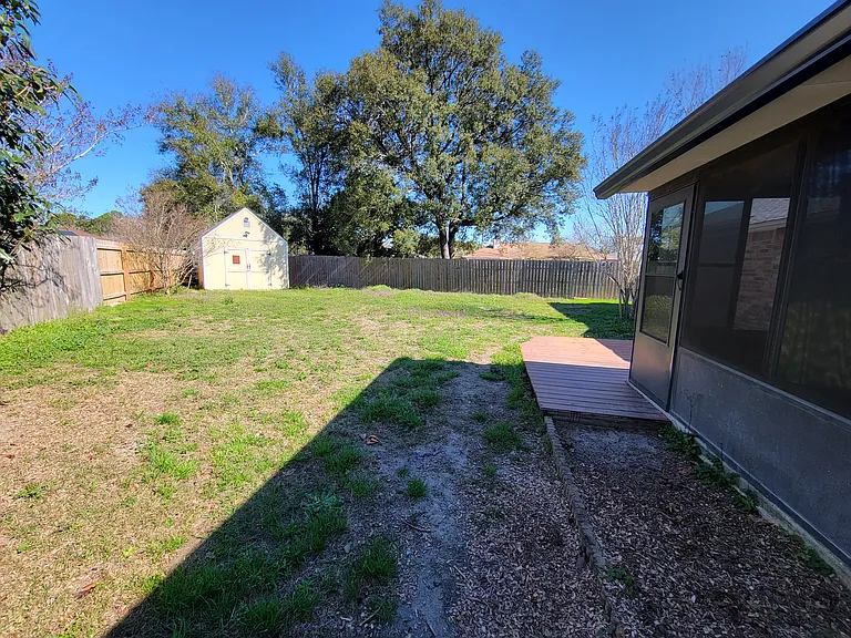 1306 Pine Hill Cir — Photo 23
