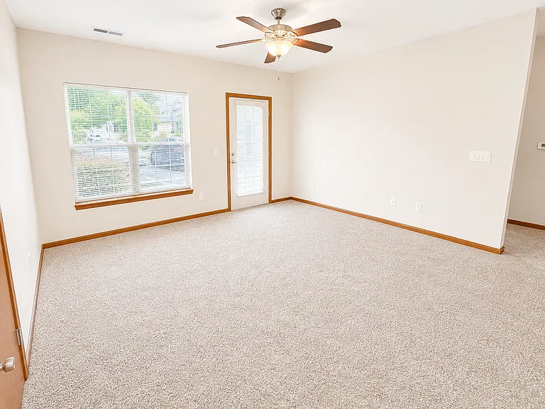1517 Martin St #1 — Photo 10