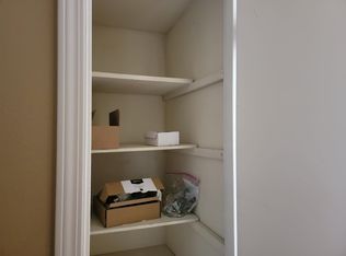 207 N 41st St #B, Seattle, WA 98103