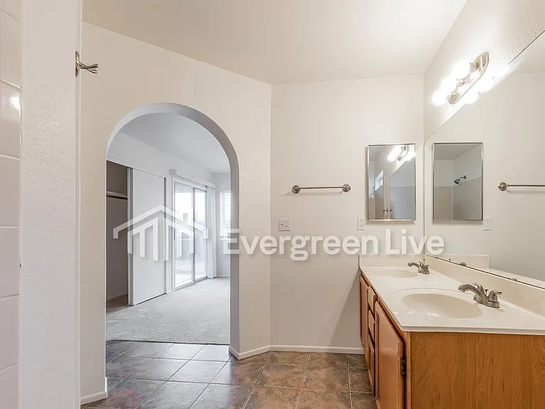 4301 W Blacksmith St — Photo 13