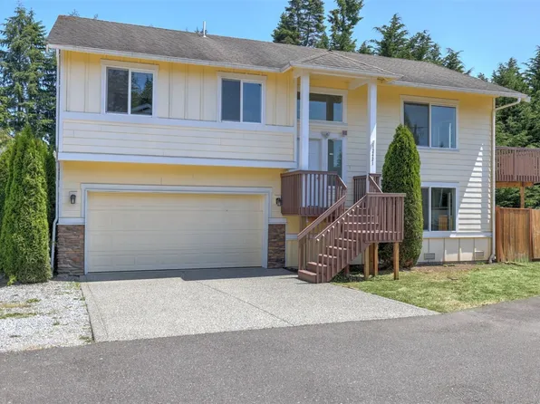 12421 28th Avenue W, Everett, WA 98204