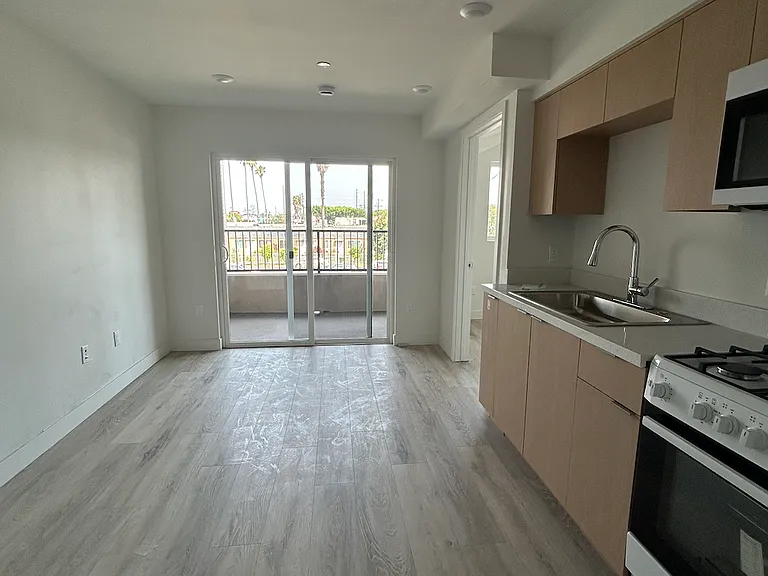 7411 Avalon Blvd #211 — Photo 3