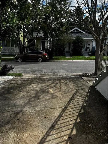2 bed, 1.0 bath, 1100 sqft, $1,600 — Photo 4