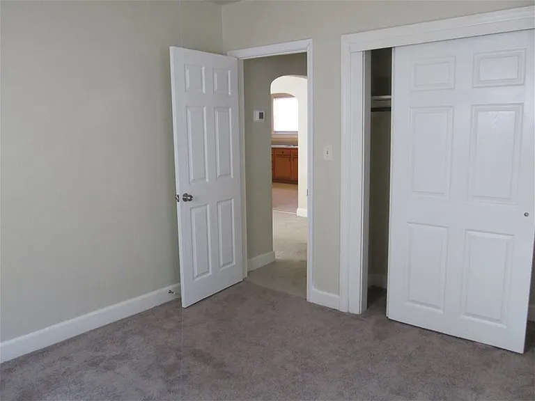 5005 Winchester Dr — Photo 4