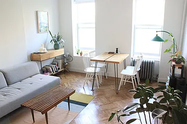 Rented by True Real Estate Group