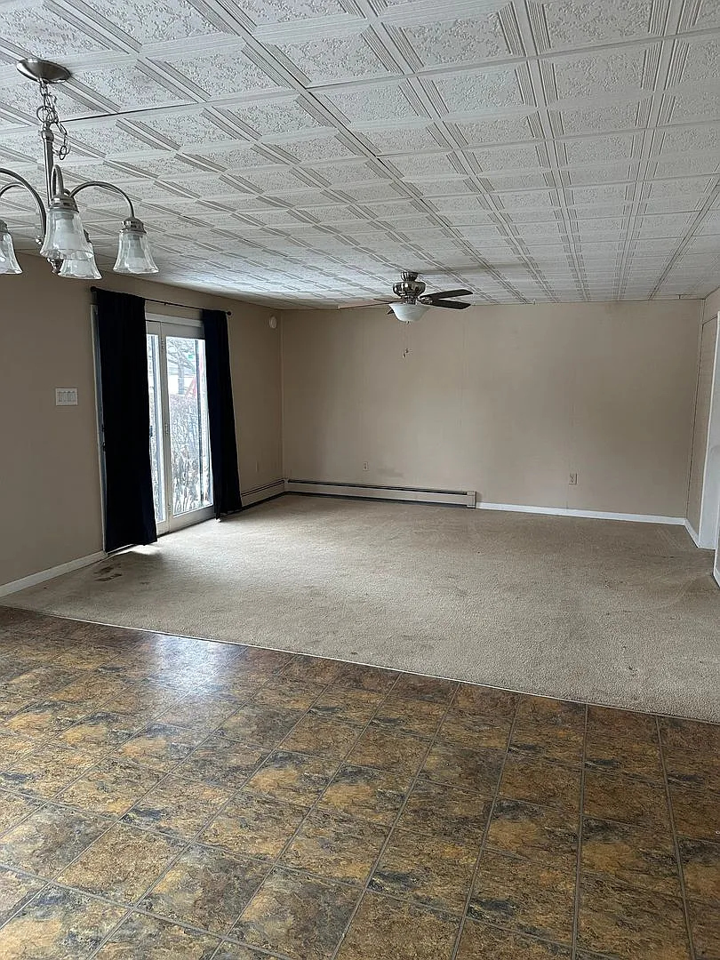 Building Photo - 2056 N Sherman St