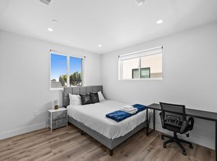 MH 2013 Raymond Ave, Los Angeles, CA 90007