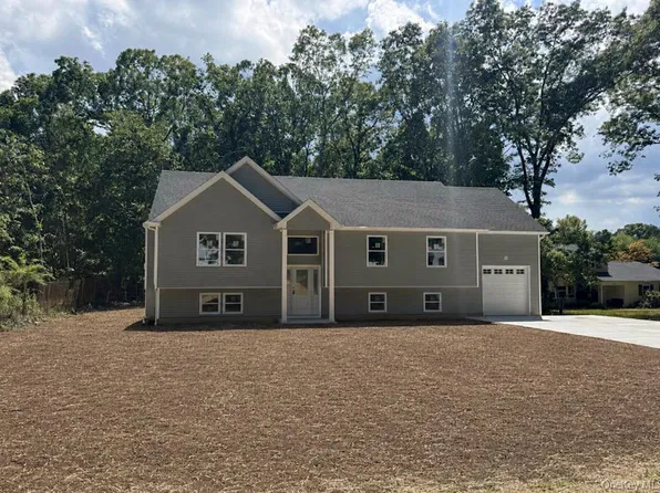 129 Southaven Avenue, Mastic, NY 11950