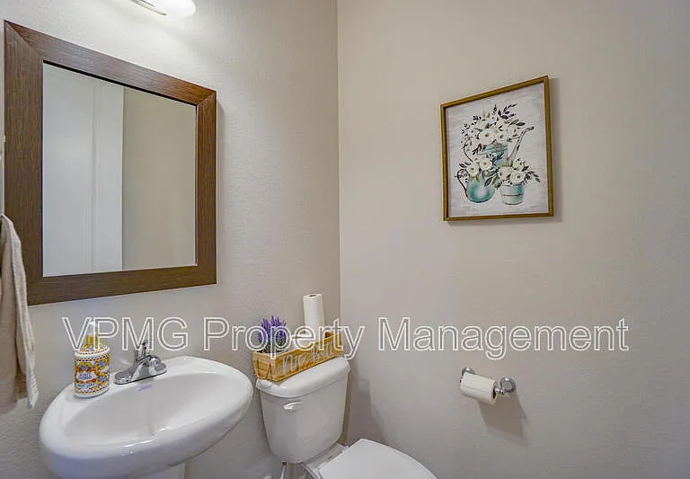 18402 NE 46th Pl — Photo 14