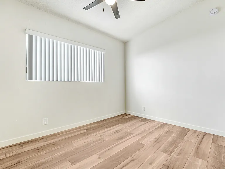 12058 Culver Blvd — Photo 8