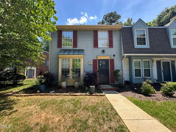 108 E Chalfont Way, Cary, NC 27513
