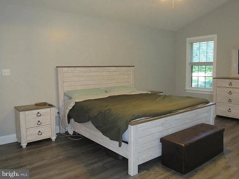 20474 Renaissance Ct — Photo 15