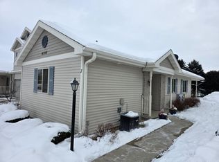 Reston Heights Condominiu, Madison, WI 53718