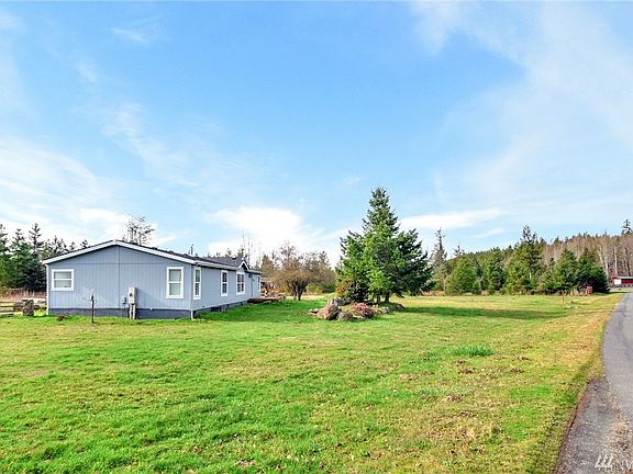 3rd image of 10702 438th Street Ct E