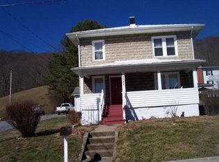 2048 Lee Ave, Bluefield, VA 24605