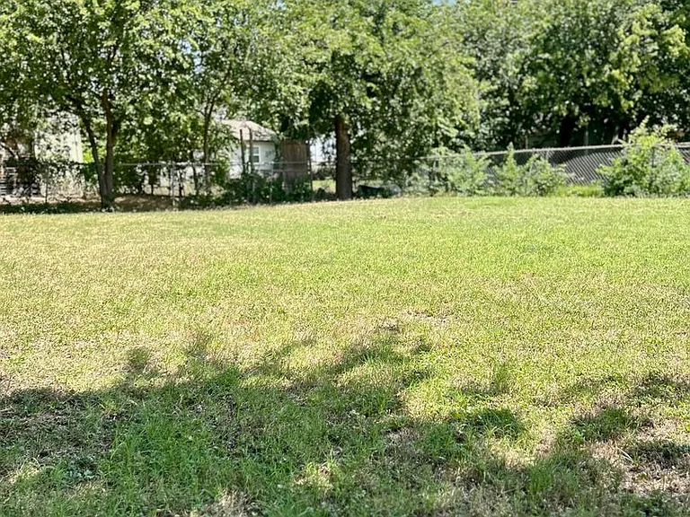 733 SW Sunnybrook Dr — Photo 13