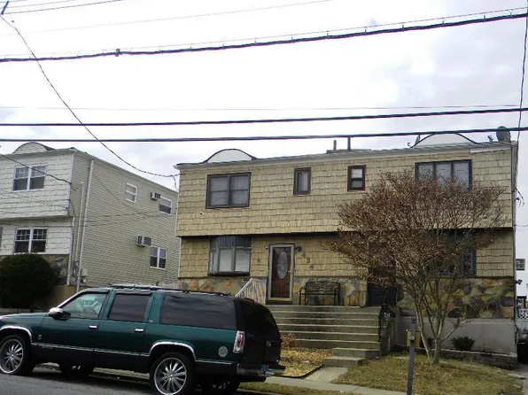 436 Ridgewood Ave, Staten Island, NY 10312