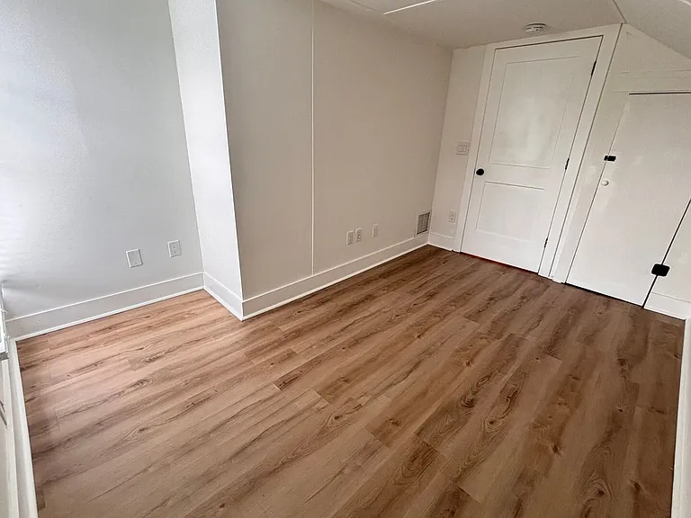 30 Sanford St — Photo 21