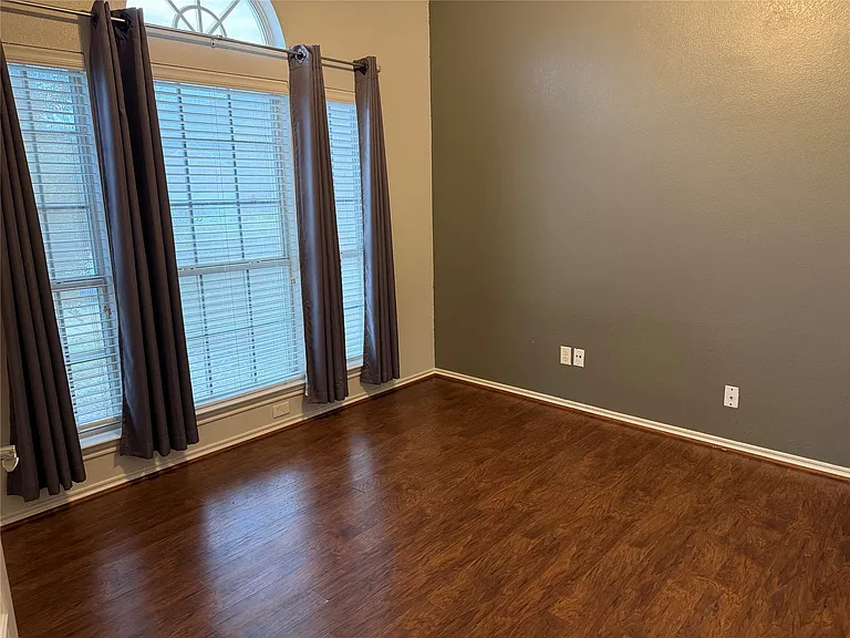 8617 Shadow Trace Dr — Photo 5